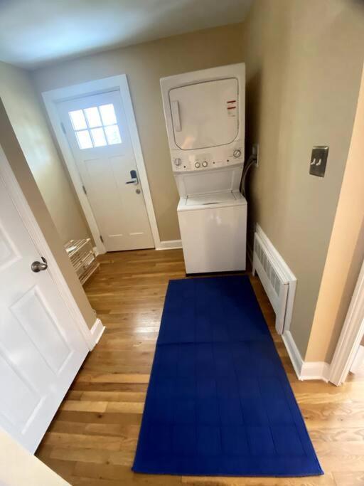 Cozy Boston Getaway Apartment! Free Parking Экстерьер фото