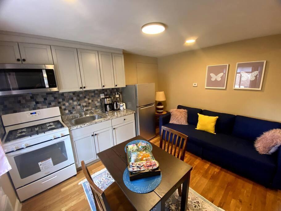 Cozy Boston Getaway Apartment! Free Parking Экстерьер фото