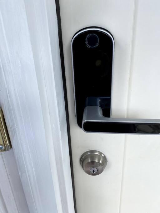 Cozy Boston Getaway Apartment! Free Parking Экстерьер фото